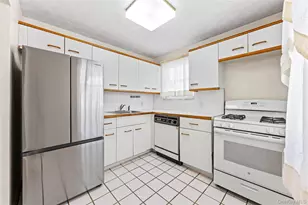 223-52 65th Ave, Oakland Gardens, NY 11364 - Photo 6