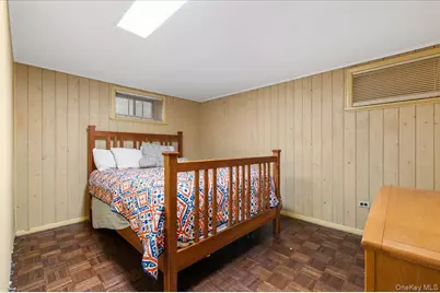 2069 Windsor Road, Baldwin, NY 11510 - Photo 20