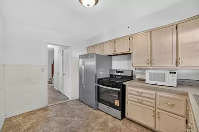 1124 E 213th Street, Bronx, NY 10469 - Photo 6