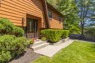 4 Apple Ct, Nanuet, NY 10954 - Photo 30