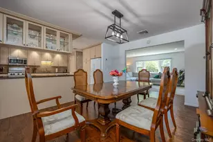 4 Apple Ct, Nanuet, NY 10954 - Photo 8