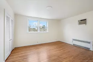 32 Crestmont Ave, Yonkers, NY 10704 - Photo 18