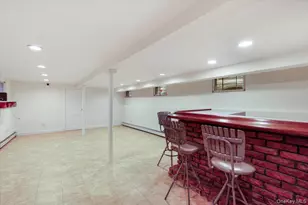 32 Crestmont Ave, Yonkers, NY 10704 - Photo 28