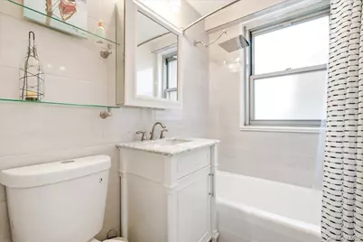 70-25 Yellowstone Boulevard #9J, Forest Hills, NY 11375 - Photo 22