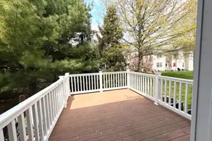 36 Cranberry Cir, Medford, NY 11763 - Photo 10