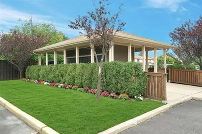 100 Daly Boulevard #1508, Oceanside, NY 11572 - Photo 16