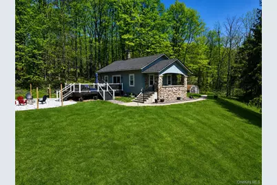 33 Horton Road, Bloomingburg, NY 12721 - Photo 2