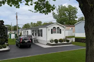 57 W Mountain View, Stony Point, NY 10980 - Photo 2