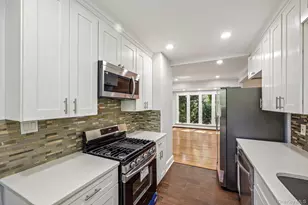 9 Talmadge Dr, Huntington Station, NY 11746 - Photo 16