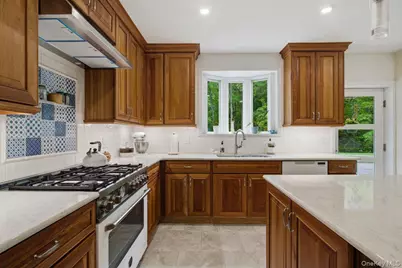 5 Primrose Street, Katonah, NY 10536 - Photo 10