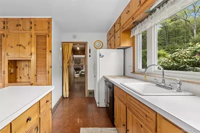 516 N Lake Boulevard, Mahopac, NY 10541 - Photo 22