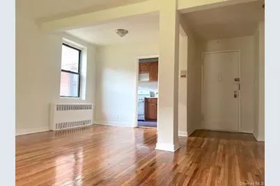 5214 39th Avenue #1D, Woodside, NY 11377 - Photo 4