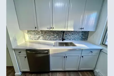 2449I Union Boulevard #34A, Islip, NY 11751 - Photo 8