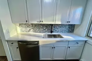 2449I Union Blvd, Islip, NY 11751 - Photo 8