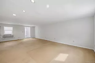 1331 Broadway, Hewlett, NY 11557 - Photo 22