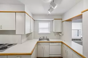 1331 Broadway, Hewlett, NY 11557 - Photo 16