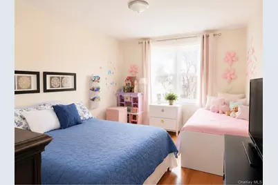 6143 157th Street, Flushing, NY 11367 - Photo 6