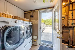 17 Seaver Ln, Smithtown, NY 11787 - Photo 20