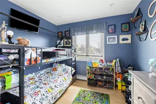 17 Seaver Ln, Smithtown, NY 11787 - Photo 10