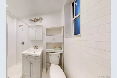1679 Gates Avenue, Ridgewood, NY 11385 - Photo 10