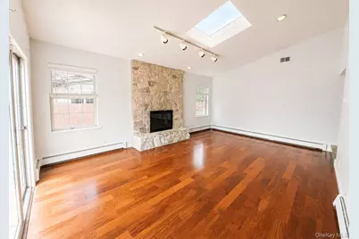 104 Locust Avenue, Rockville Centre, NY 11570 - Photo 20
