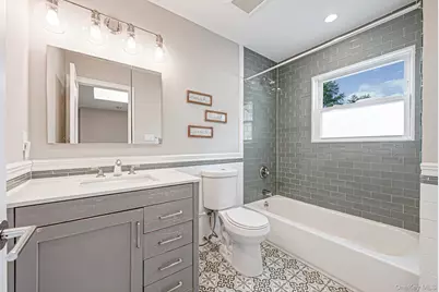 104 Locust Avenue, Rockville Centre, NY 11570 - Photo 32