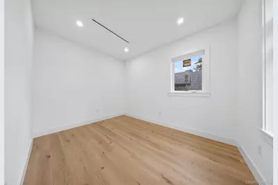 8366 Charlecote Ridge, Jamaica, NY 11432 - Photo 28