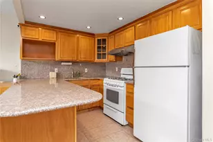 136-17 Maple Ave, Flushing, NY 11355 - Photo 10