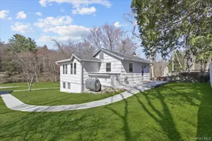 300 Waccabuc Rd, Goldens Bridge, NY 10526 - Photo 18