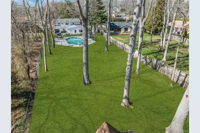 132 Washington Avenue, Plainview, NY 11803 - Photo 8