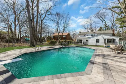 132 Washington Avenue, Plainview, NY 11803 - Photo 40