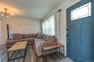 48 Springville Rd, Hampton Bays, NY 11946 - Photo 18
