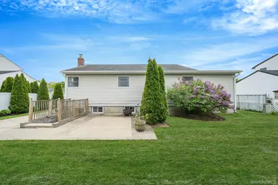 29 Franklin Street, Islip, NY 11751 - Photo 32