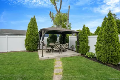 29 Franklin Street, Islip, NY 11751 - Photo 30