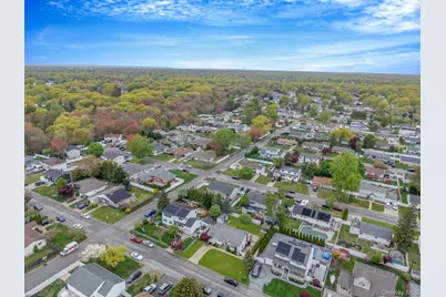 29 Franklin Street, Islip, NY 11751 - Photo 38