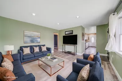 29 Franklin Street, Islip, NY 11751 - Photo 8