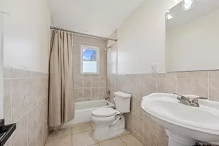 244 Water Ln S, Wantagh, NY 11793 - Photo 32