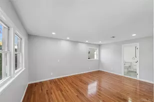 244 Water Ln S, Wantagh, NY 11793 - Photo 22