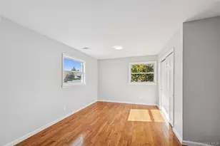244 Water Ln S, Wantagh, NY 11793 - Photo 32