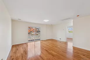 244 Water Ln S, Wantagh, NY 11793 - Photo 22