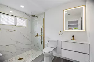 244 Water Ln S, Wantagh, NY 11793 - Photo 8