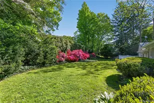 247 Buckram Rd, Locust Valley, NY 11560 - Photo 26
