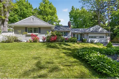 247 Buckram Road, Locust Valley, NY 11560 - Photo 2