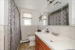 22 Pine Ln, Valley Stream, NY 11581 - Photo 6