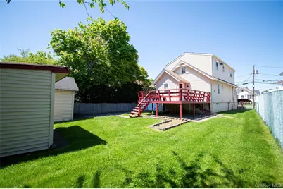 828 Jefferson Street, Baldwin, NY 11510 - Photo 30