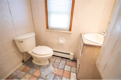 828 Jefferson Street, Baldwin, NY 11510 - Photo 20