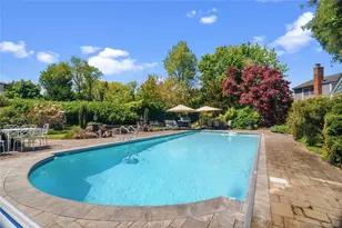 199 Split Rock Rd, Syosset, NY 11791 - Photo 42