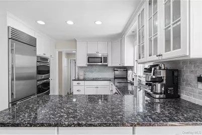 199 Split Rock Road, Syosset, NY 11791 - Photo 16