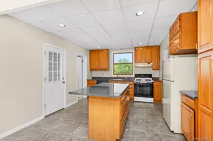184 3rd St, Buchanan, NY 10511 - Photo 10