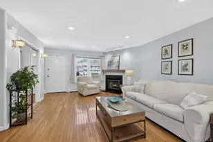 8 Franklin Pl, Washingtonville, NY 10992 - Photo 6